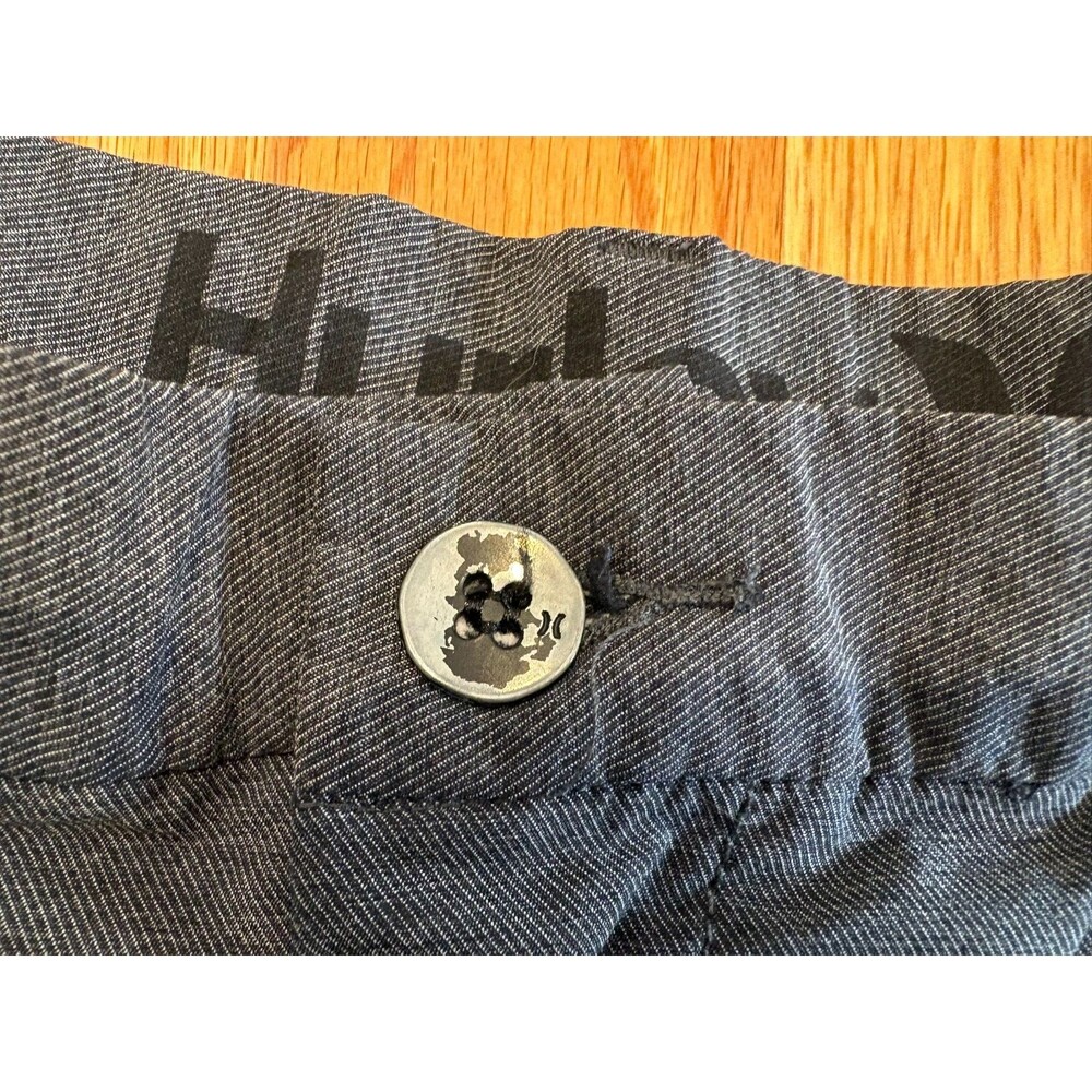 Hurley Men's Shorts Size 36 Gray Chino Flat Front Button Closure Flap Pockets - Picture 4 of 12